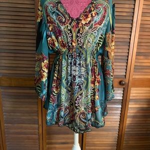 Pyramid Collection Embroidered Tunic Size XL